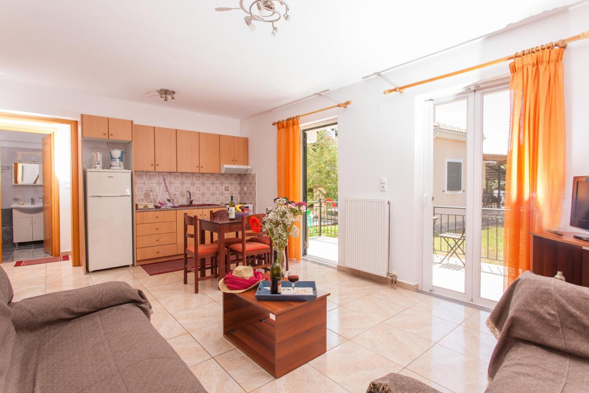 Cozy Apartments In City'S Suburbs Lefkáda Zewnętrze zdjęcie